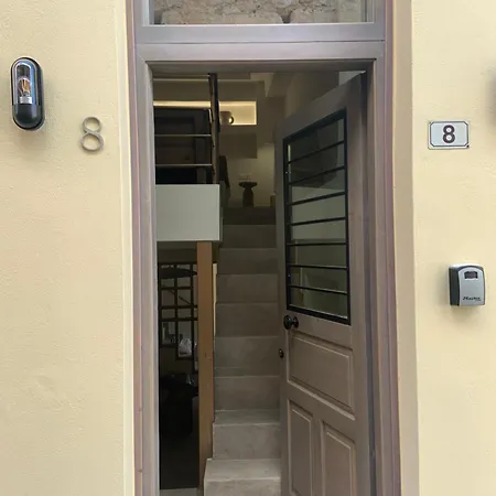 Sea Path Vii Old Town Luxury Maisonette Steps To