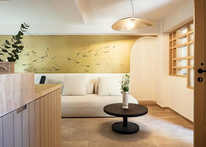 Sea Path Vii Old Town Luxury Maisonette Steps To Rétino