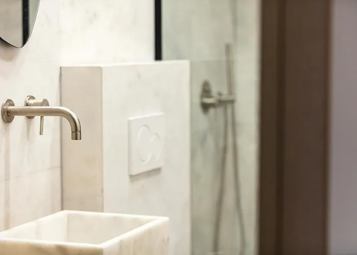 Sea Path Vii Old Town Luxury Maisonette Steps To