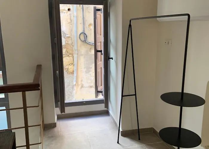 Сasa de vacaciones Sea Path Vii Old Town Luxury Maisonette Steps To Rétino