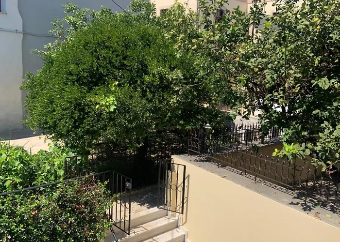 Sea Path Vii Old Town Luxury Maisonette Steps To * Rétino